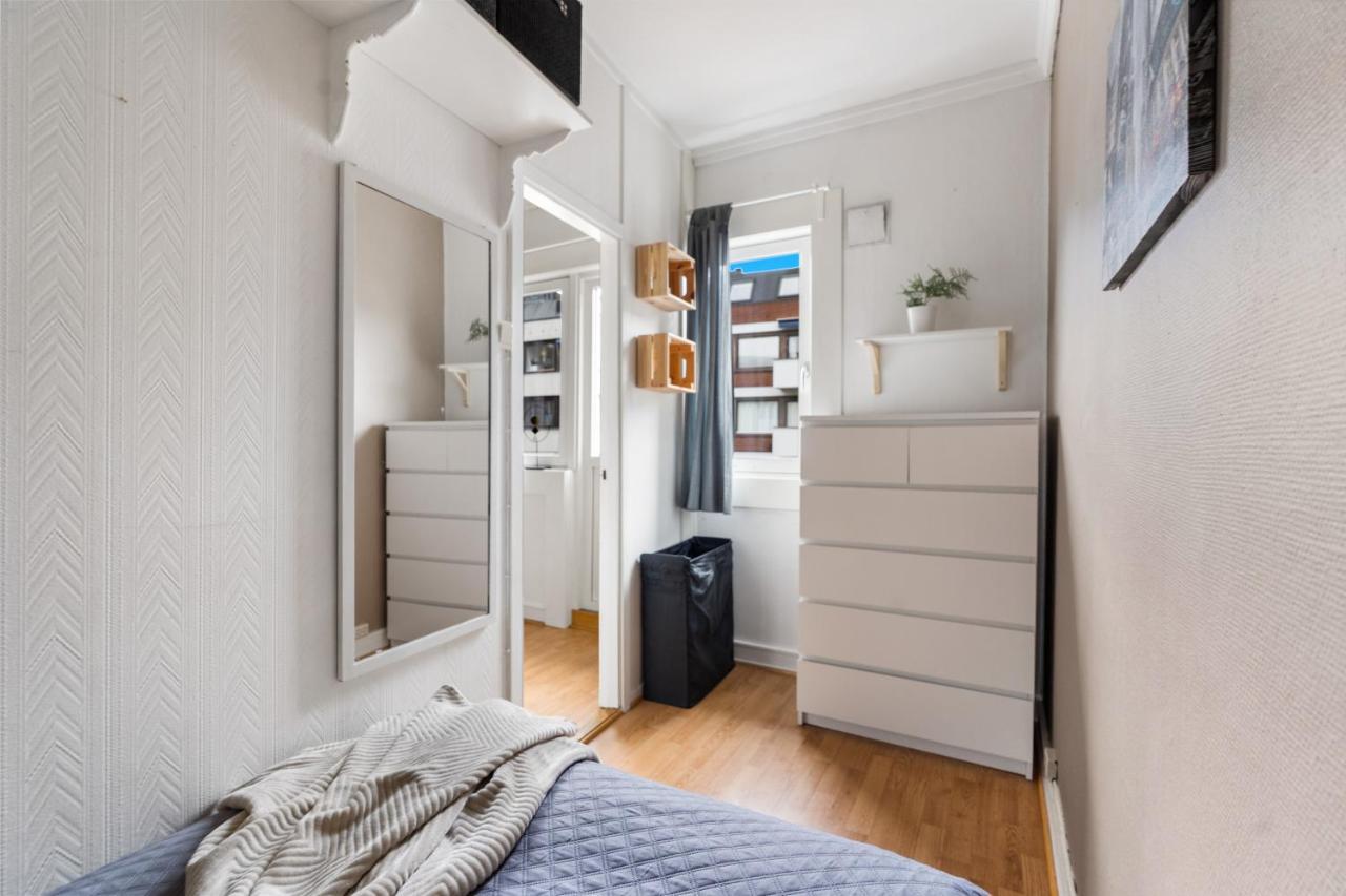 Small And Cheap - 6 Ppl - Super Central - Balcony Осло Экстерьер фото